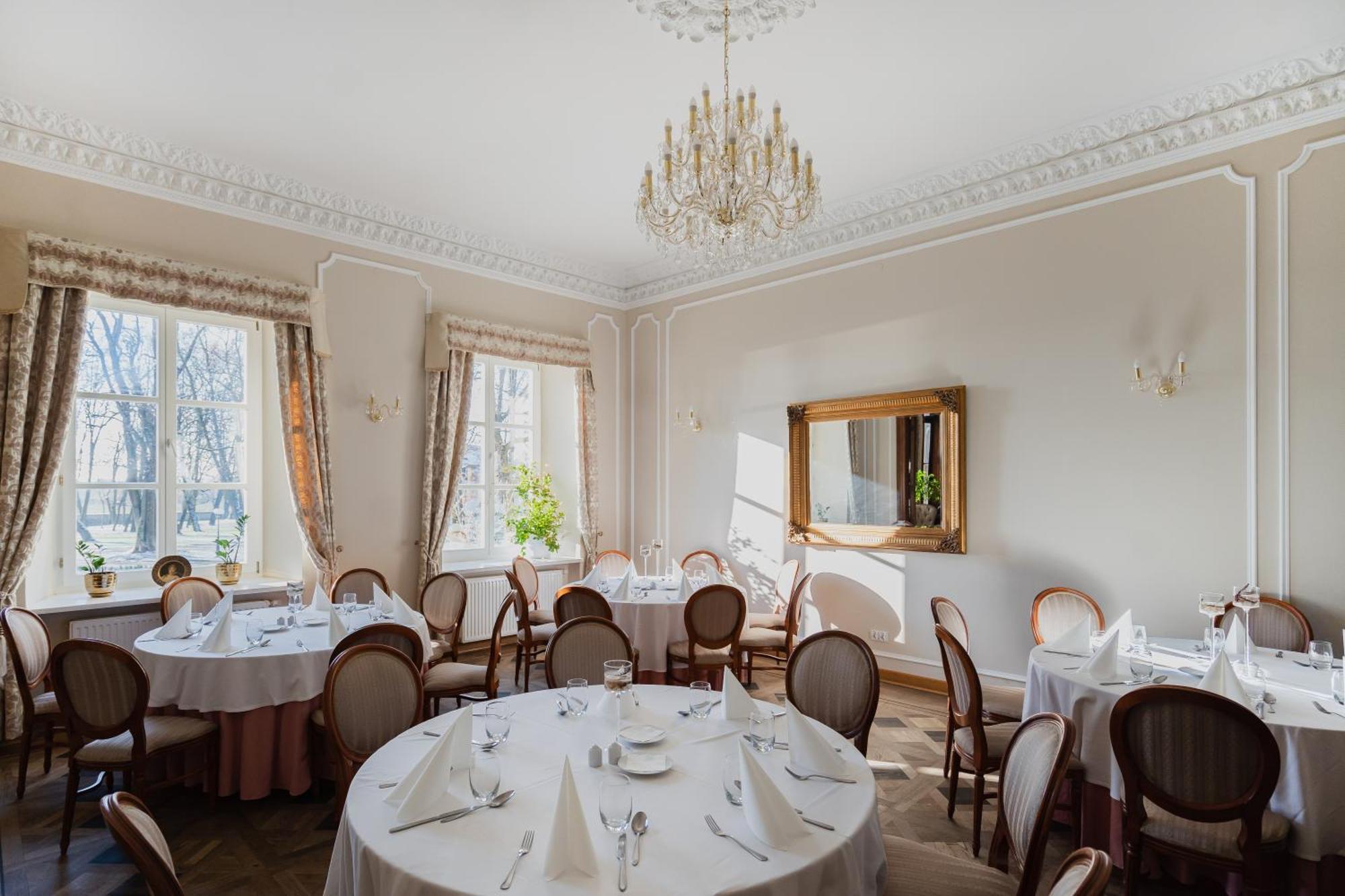 Palac Chojnata Wola Chojnata Bagian luar foto