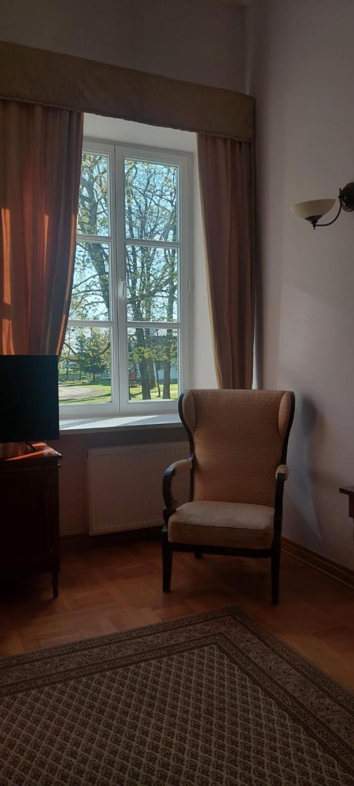 Palac Chojnata Wola Chojnata Bagian luar foto