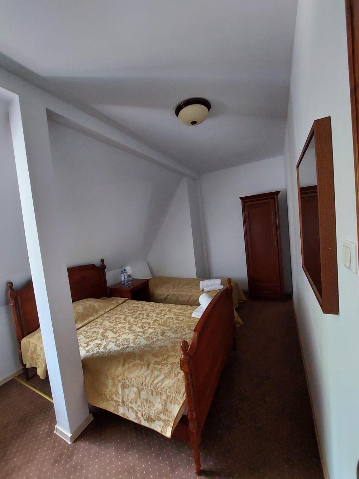 Palac Chojnata Wola Chojnata Bagian luar foto